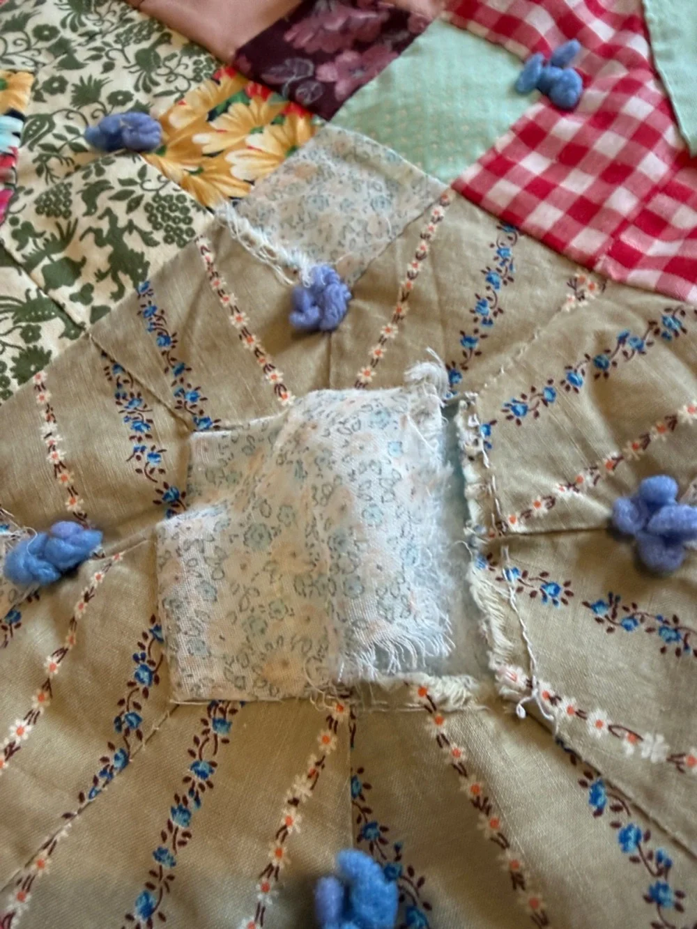 Vintage Hand Stitched Multicolor Patchwork Quilt - Cutter Quilt